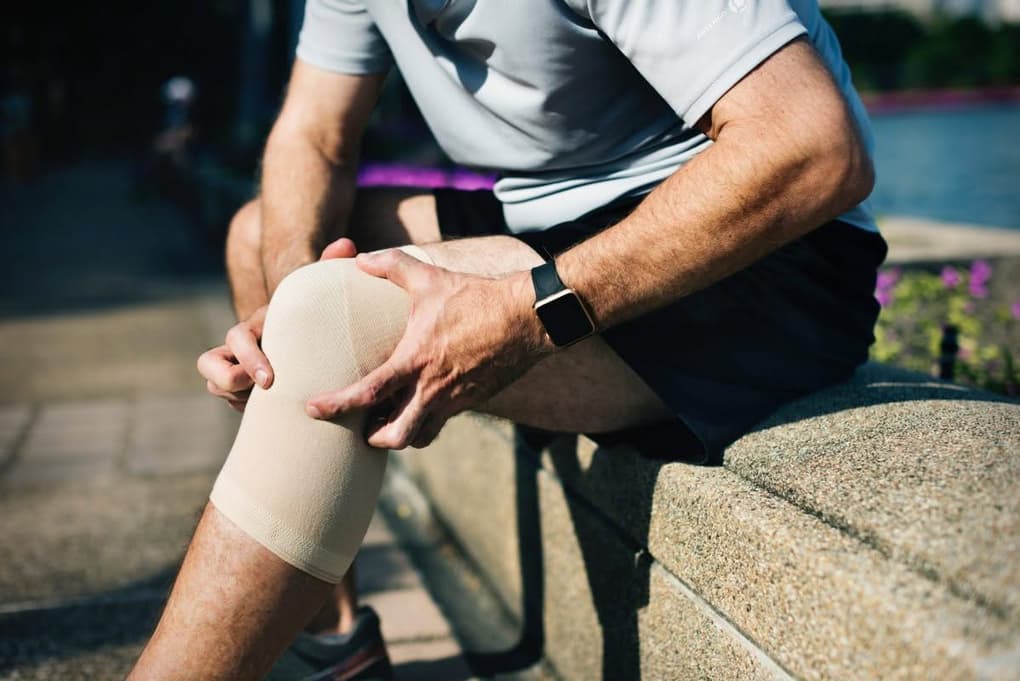 bones pain joint knees
